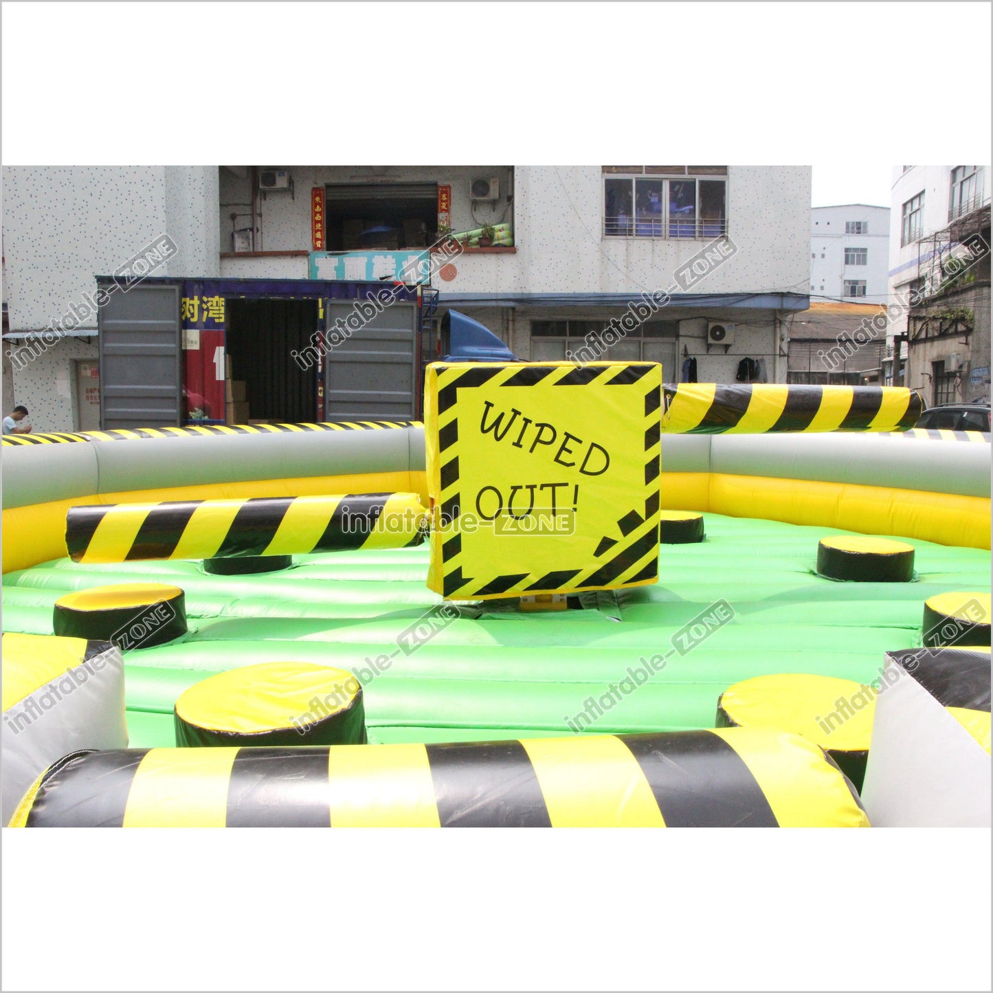 Giant Outdoor Inflatable Meltdown Challenge Eliminator Inflatable Wipeout Rotating Obstacles Sweeper Games - Inflatable-Zone