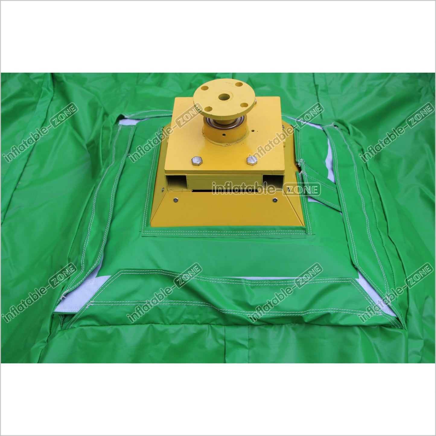 Giant Outdoor Inflatable Meltdown Challenge Eliminator Inflatable Wipeout Rotating Obstacles Sweeper Games - Inflatable-Zone
