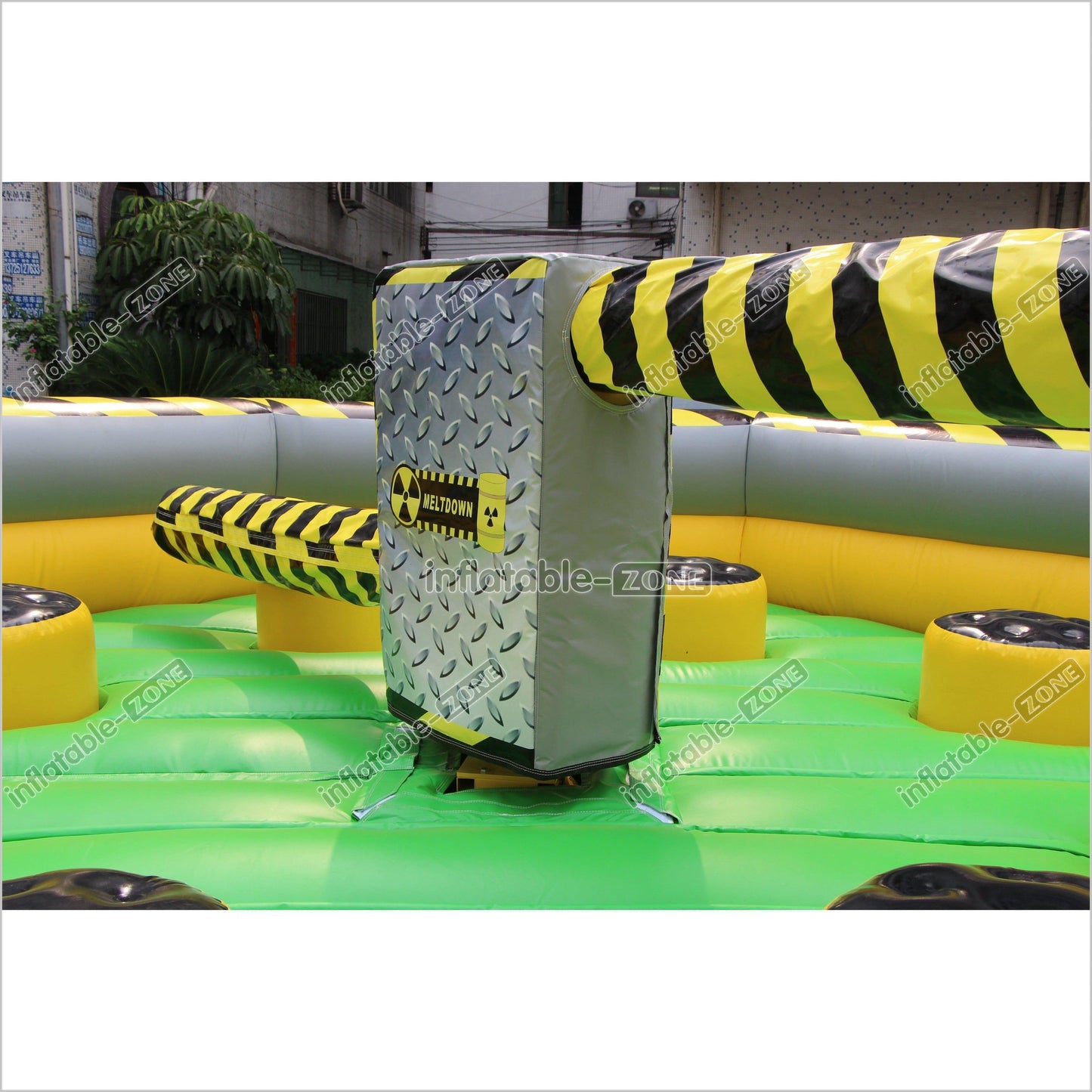 Outdoor Inflatable Wipeout Sports Games Mechanical Inflatable Sweeper Game For Kids And Adults - Inflatable-Zone