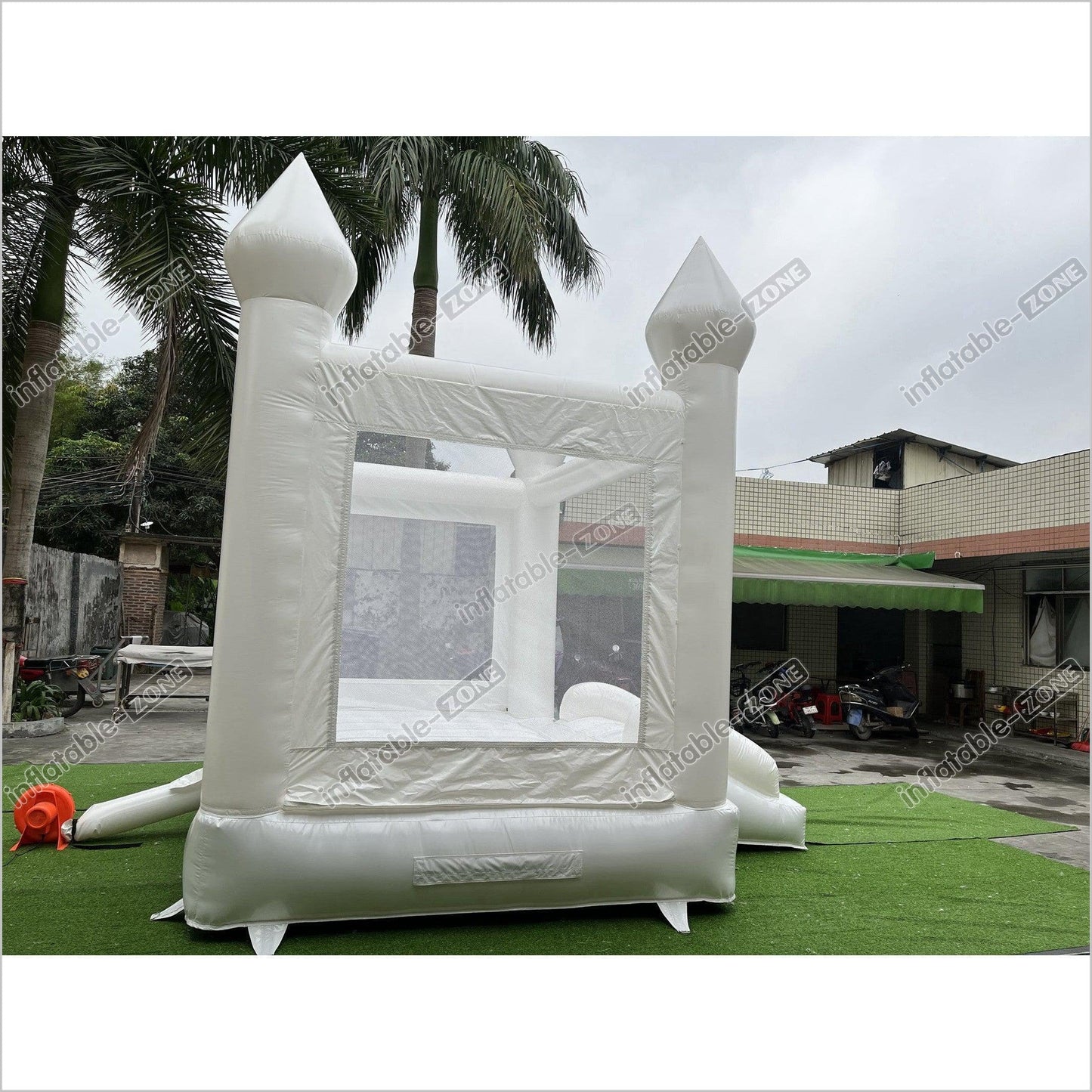 White Inflatable Bounce House White Castle Bounce House Jumper - Inflatable-Zone