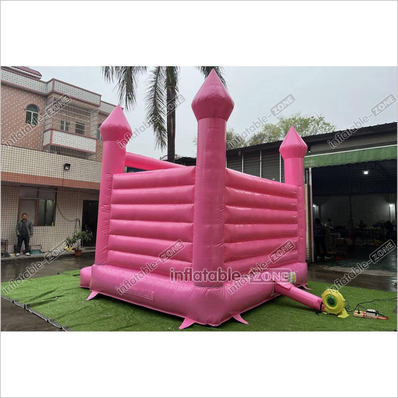 Pink Wedding Inflatable Bouncy Castle Backyard Bounce House For Outdoor Jumping Castle - Inflatable-Zone