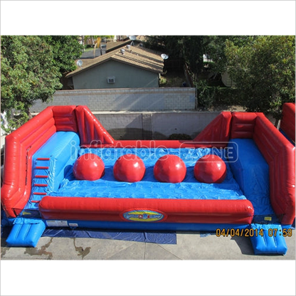 Big Balls Wipeout Run Inflatable Obstacle Course - Inflatable-Zone
