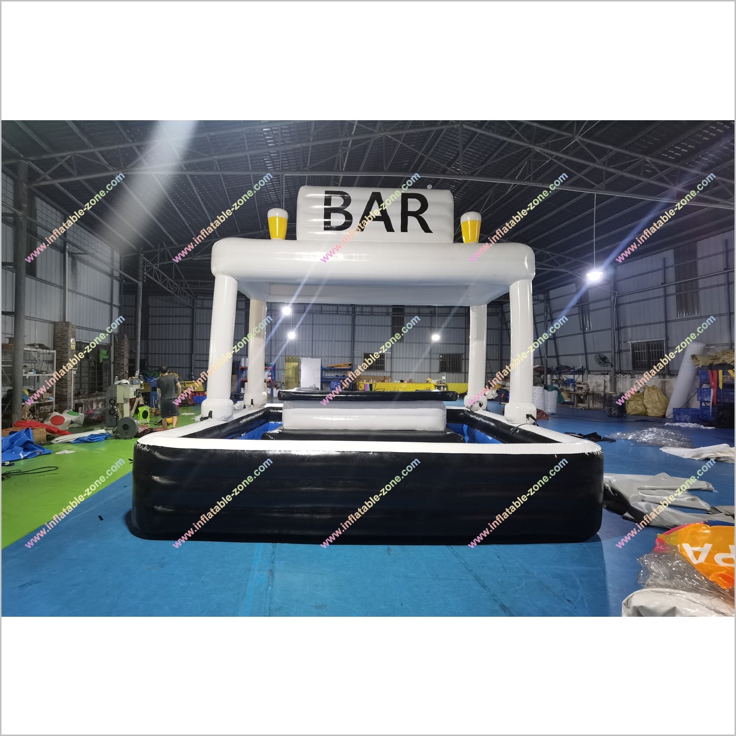 Relaxing Inflatable Pool Bar Water Inflatable Floating Pool Table Sports Bar For Private Parties - Inflatable-Zone