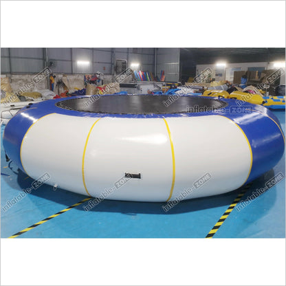 Giant Inflatable Water Trampoline Round Inflatable Water Jumping Bouncer With Ladder For Sports - Inflatable-Zone