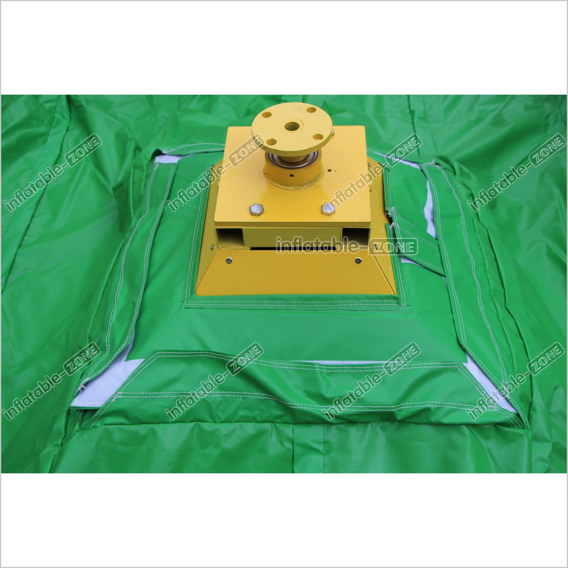 Giant Outdoor Inflatable Meltdown Challenge Eliminator Inflatable Wipeout Rotating Obstacles Sweeper Games - Inflatable-Zone