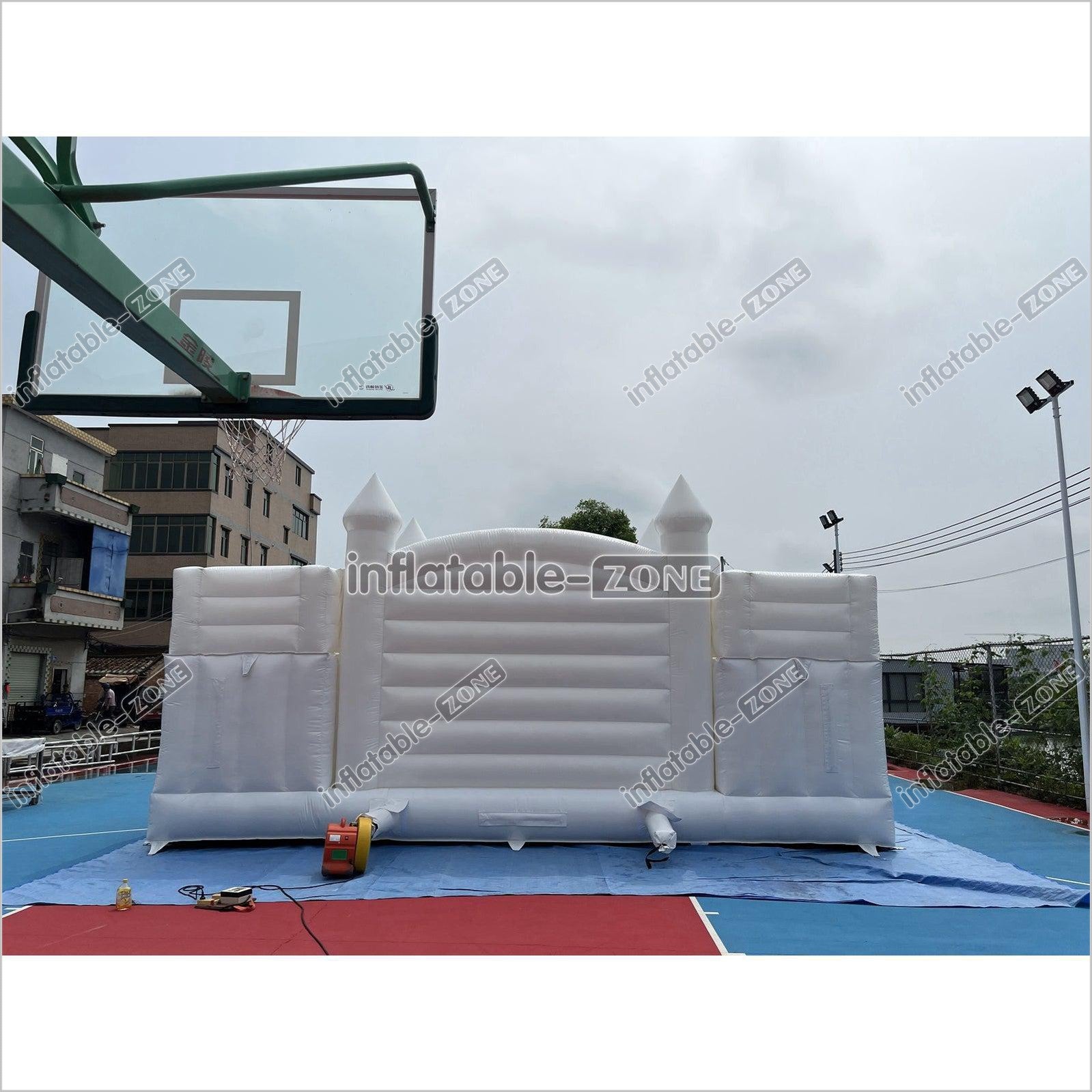 White Bouncer Castle Inflatable Water Slide Wedding Jumpy House Castle - Inflatable-Zone