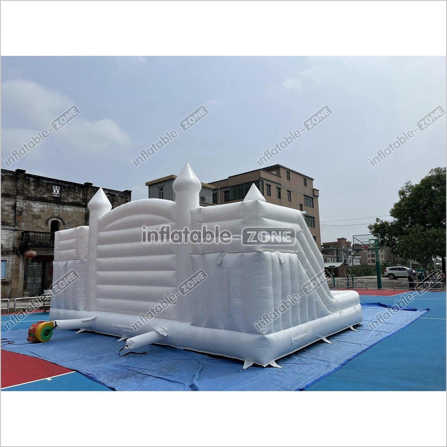 White Bouncer Castle Inflatable Water Slide Wedding Jumpy House Castle - Inflatable-Zone