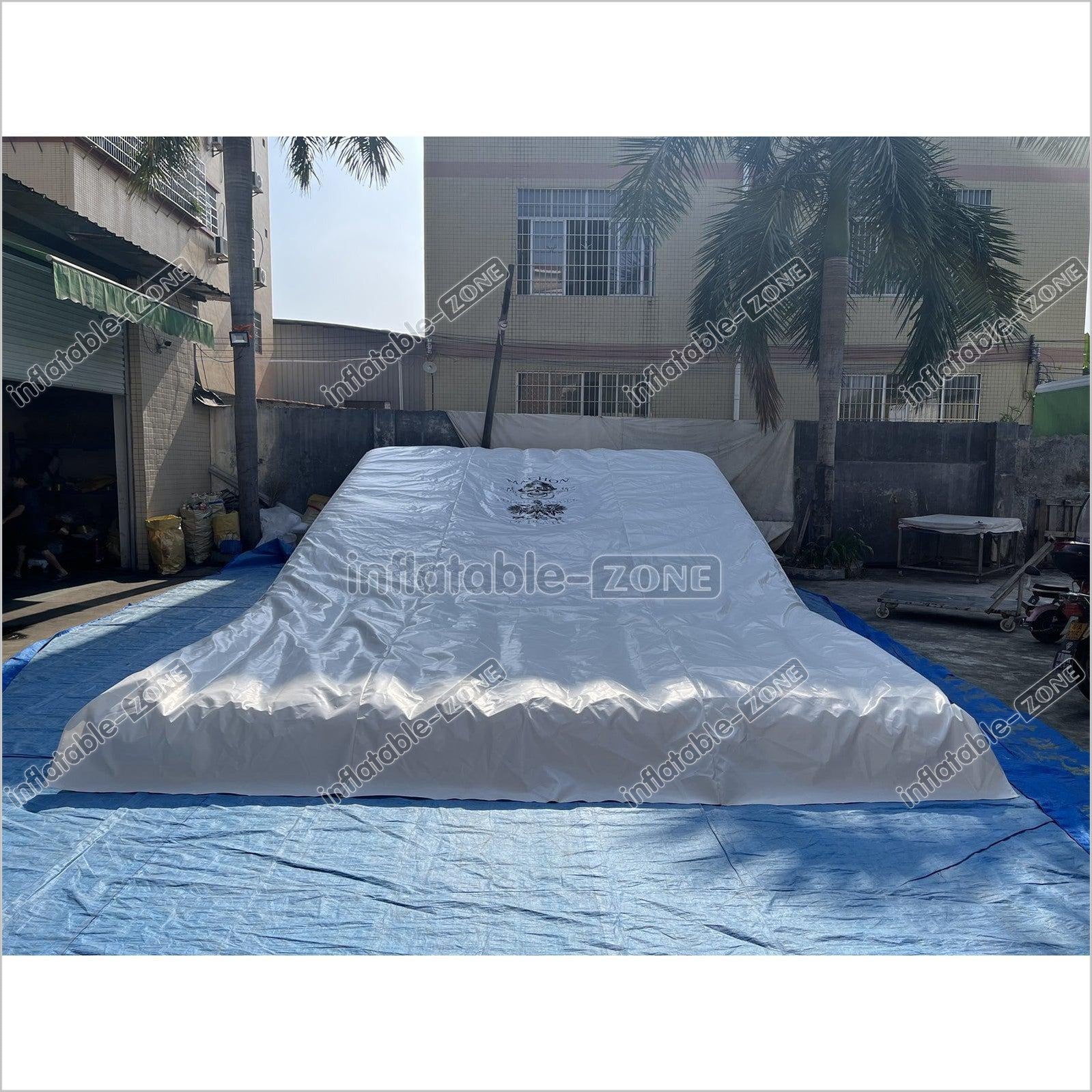 Inflatable Airbag Trampoline Park Jumping Air Bag Inflatable Stunt Bag Landing - Inflatable-Zone