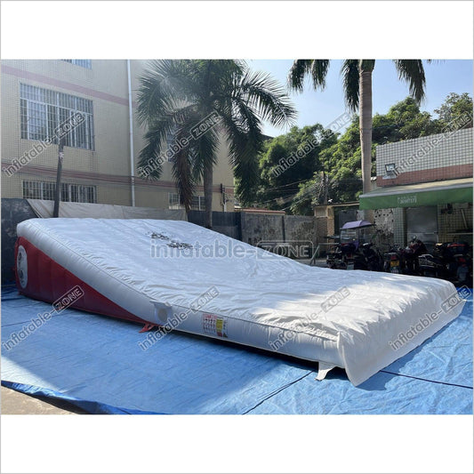Inflatable Airbag Trampoline Park Jumping Air Bag Inflatable Stunt Bag Landing - Inflatable-Zone