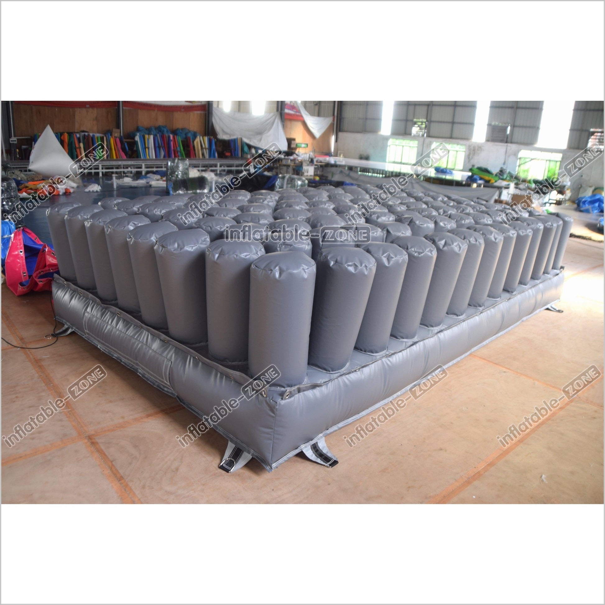 Indoor Trampoline Park Inflatable Foam Pit Air Bag Sealed Top Cover Inflatable Jump Stunt Airbag With Pillars - Inflatable-Zone