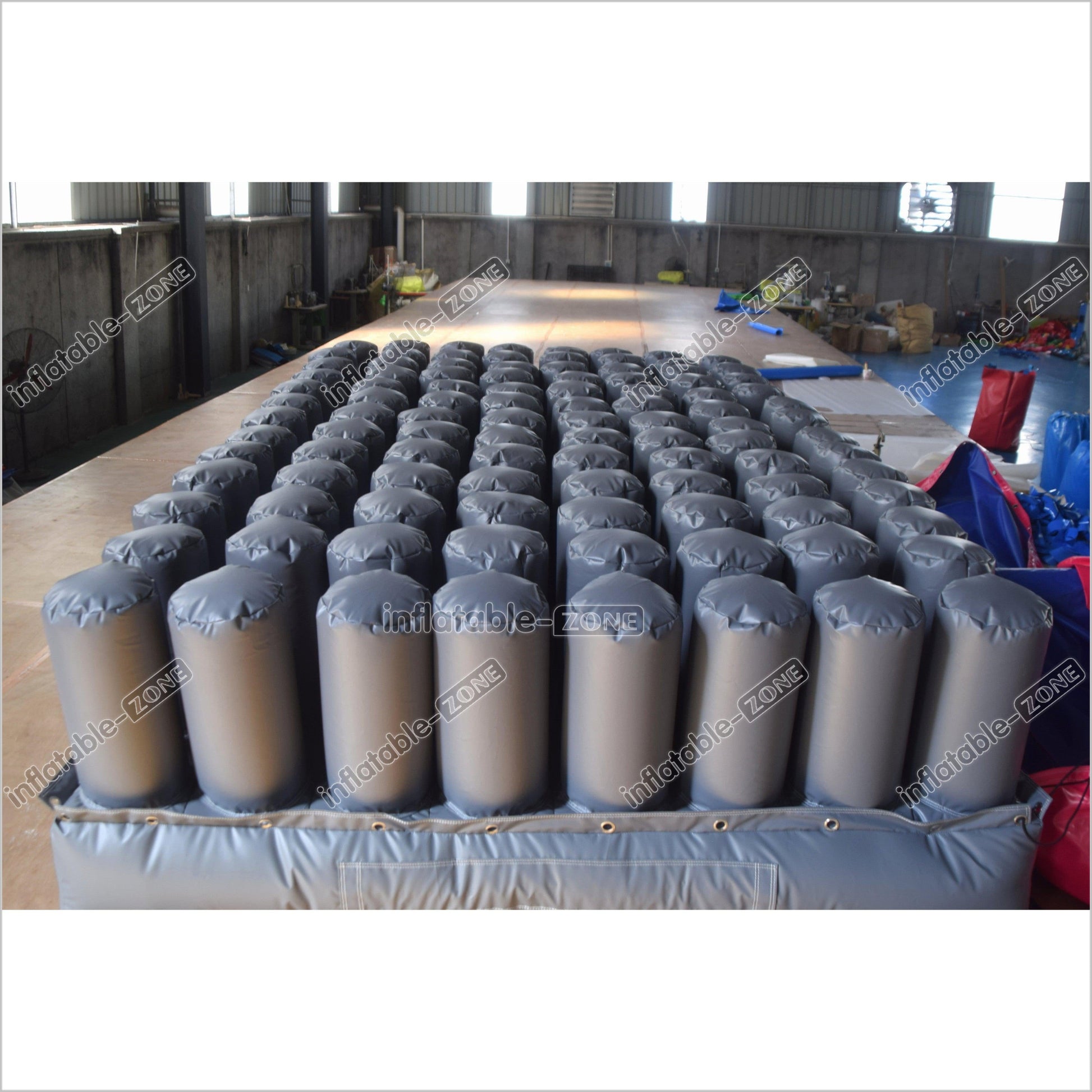 Indoor Trampoline Park Inflatable Foam Pit Air Bag Sealed Top Cover Inflatable Jump Stunt Airbag With Pillars - Inflatable-Zone