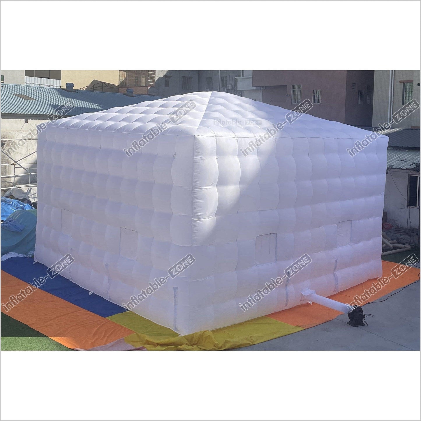 Outdoor Inflatable Nightclub White Large Inflatable Party Tent With LED Lights - Inflatable-Zone