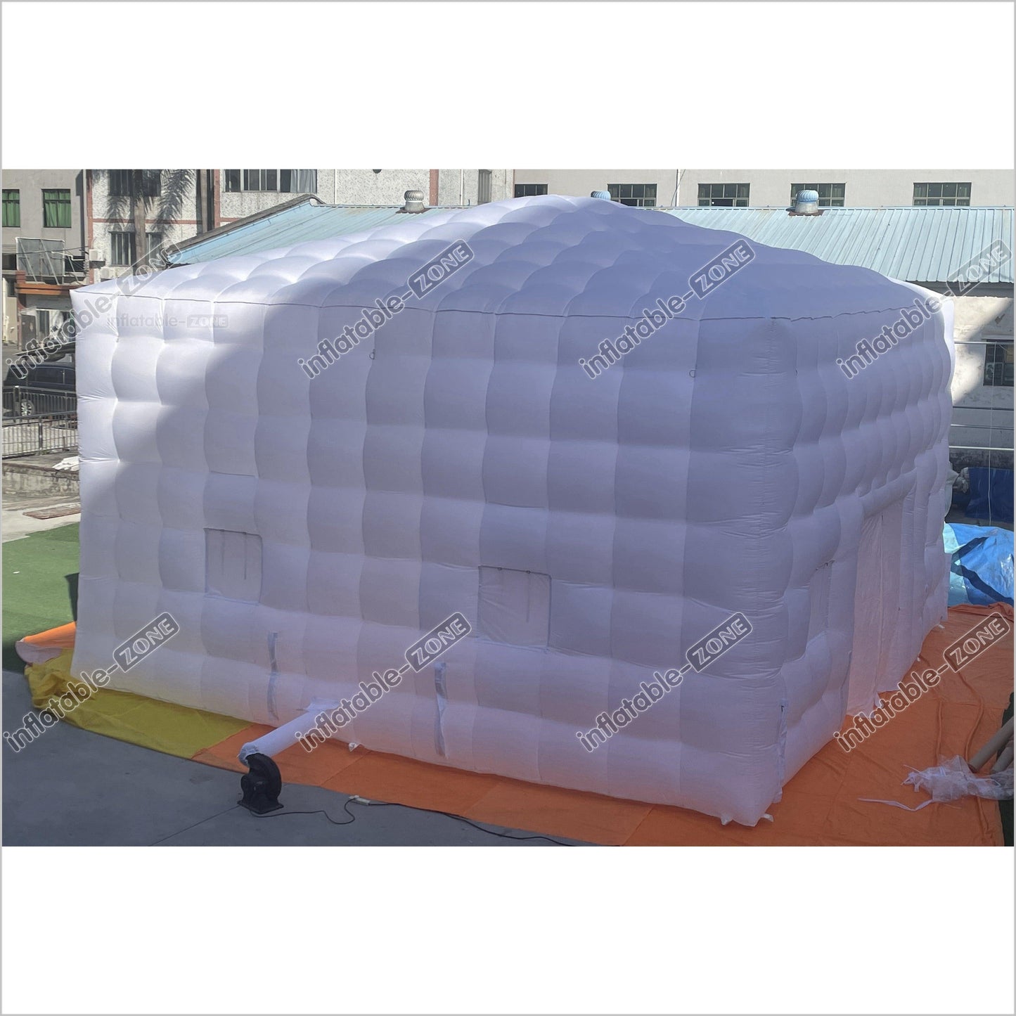 Outdoor Inflatable Nightclub White Large Inflatable Party Tent With LED Lights - Inflatable-Zone